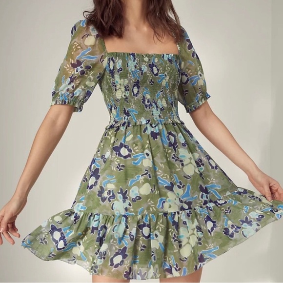 Aritzia Wilfred Laken Mini Chiffon Dress in Navy Floral Pattern - Picture 3 of 13